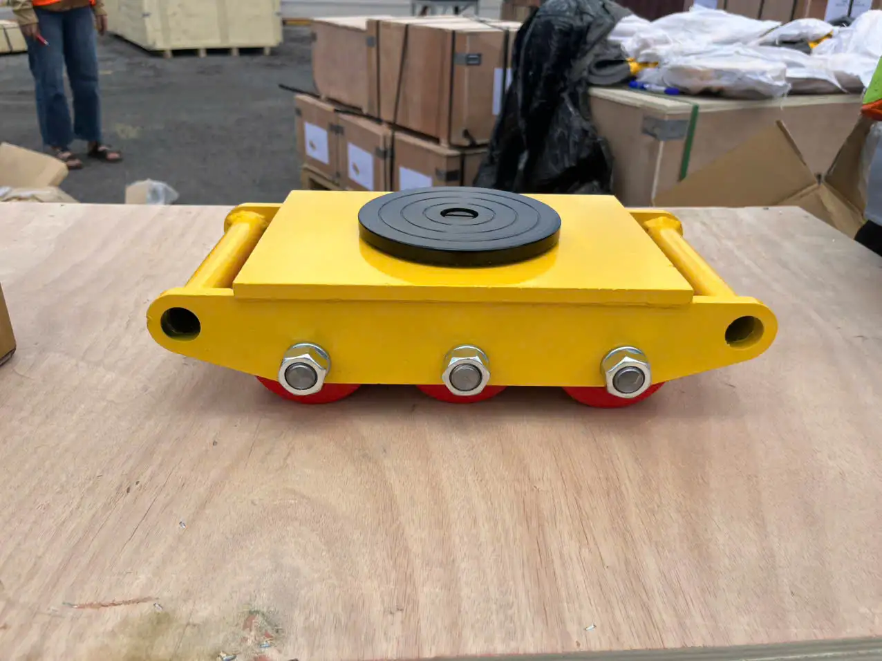 Con rùa chuyển hàng 18 tấn CRA-18T – Giải pháp an toàn cho việc di chuyển siêu tải trọng