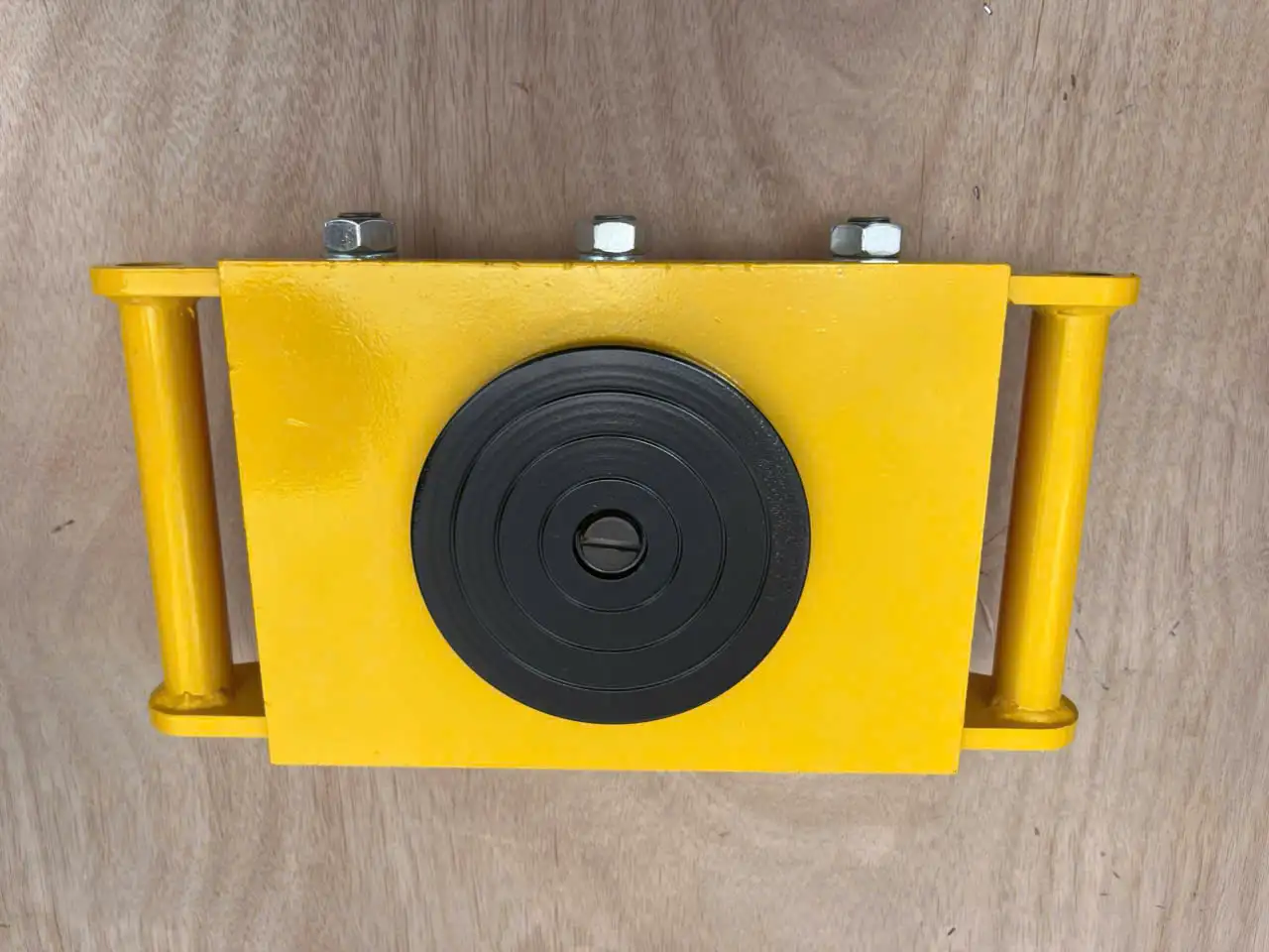 Con rùa chuyển hàng SANKYSU – Giải pháp di chuyển máy móc an toàn & hiệu quả