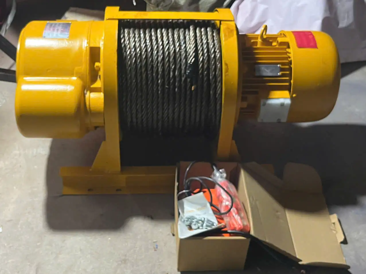 Tời kéo mặt đất SANKYSU JM5