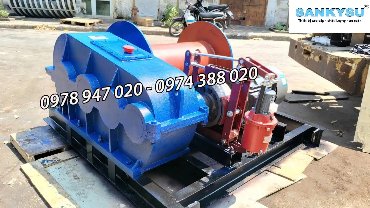 Tời kéo mặt đất dùng cho công trình